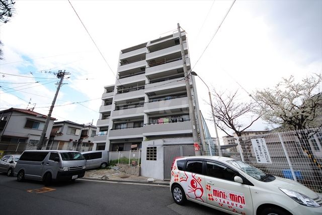 ジュネス堤の外観写真