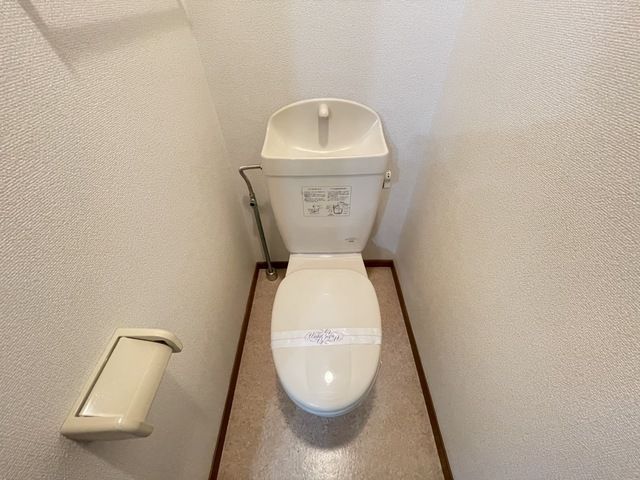 ハイライフのトイレ写真