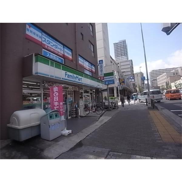 コンビニ　ファミリーマート東灘甲南町店（コンビニ）まで82m