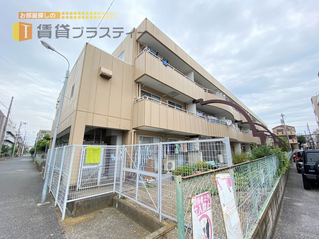 建物外観　静かな住宅街での新しい生活にわくわく。