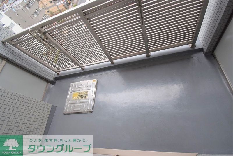 小田急線 鶴川駅 徒歩3分 8階建 築24年の内装写真
