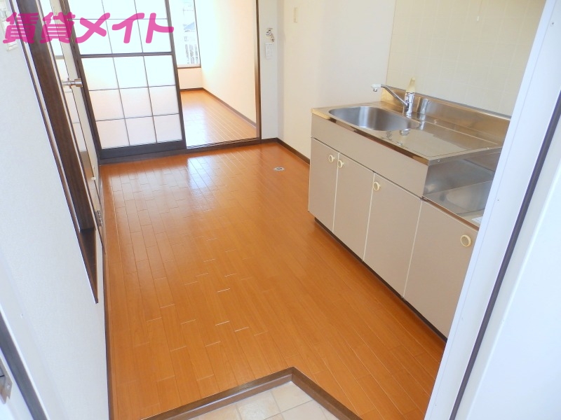 玄関　別部屋参考写真