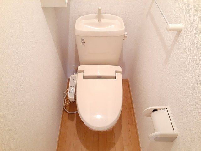 トイレ　シンプルで使いやすいトイレです