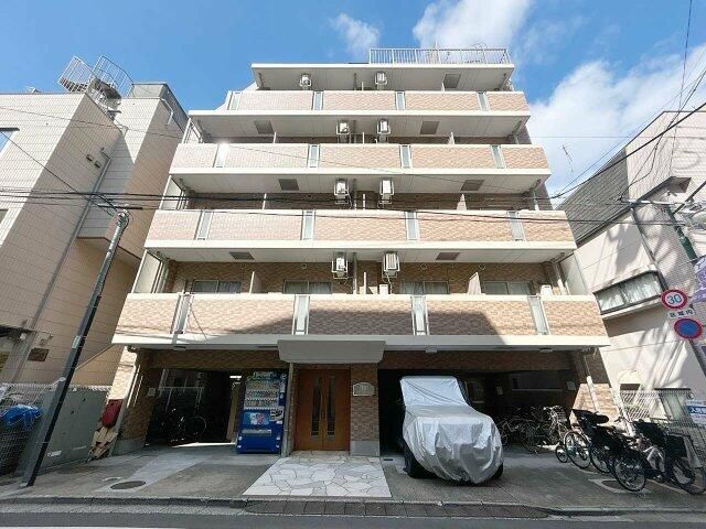 建物外観　外観は落ち着いています