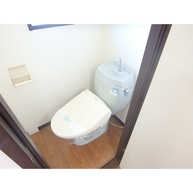 トイレ　図面と現状に相違がある場合には現状を優先