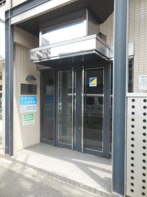 エントランス　～エントランスです～