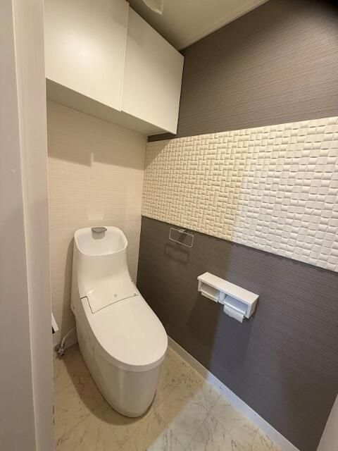 トイレ　シンプルで使いやすいトイレです