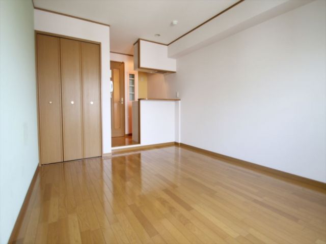 カーサ北本通の居間写真