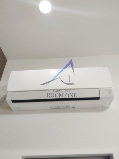 その他　エアコン付きです。