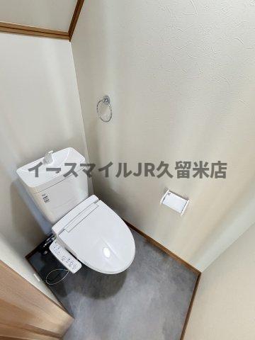 トイレ　ゆったりとした空間のトイレです
