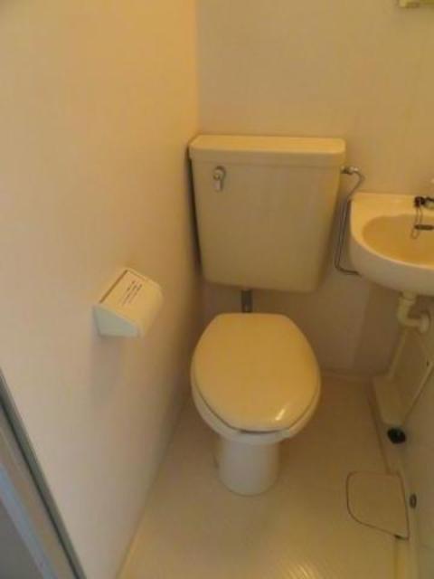 トイレ　別部屋同仕様
