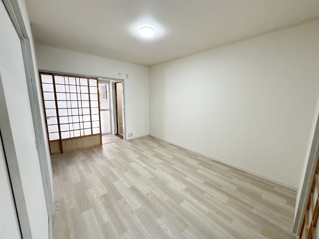 上神田貸家の居間写真