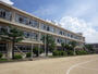 中学校　山陽中学校（中学校）まで1272m