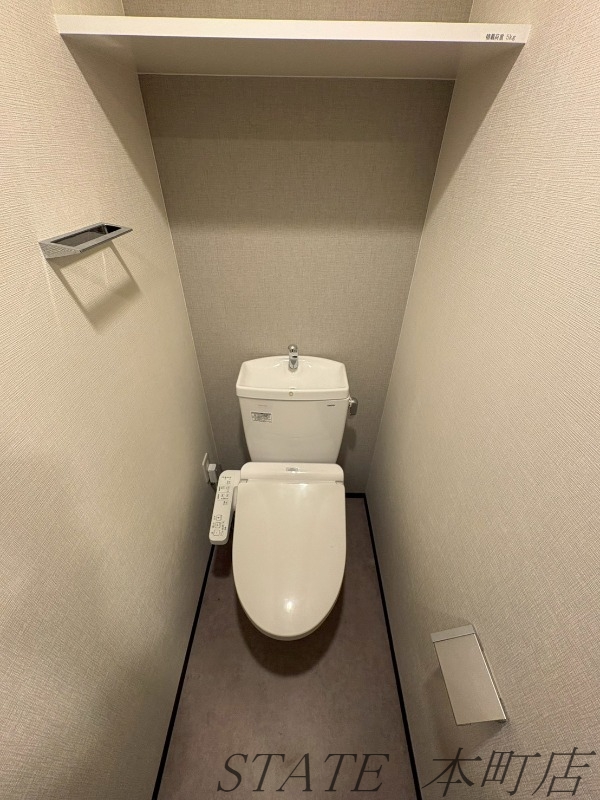 地下鉄千日前線 鶴橋駅 徒歩3分 15階建 築7年のトイレ写真
