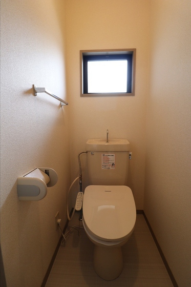 グリーンパーク芳泉 C棟のトイレ写真