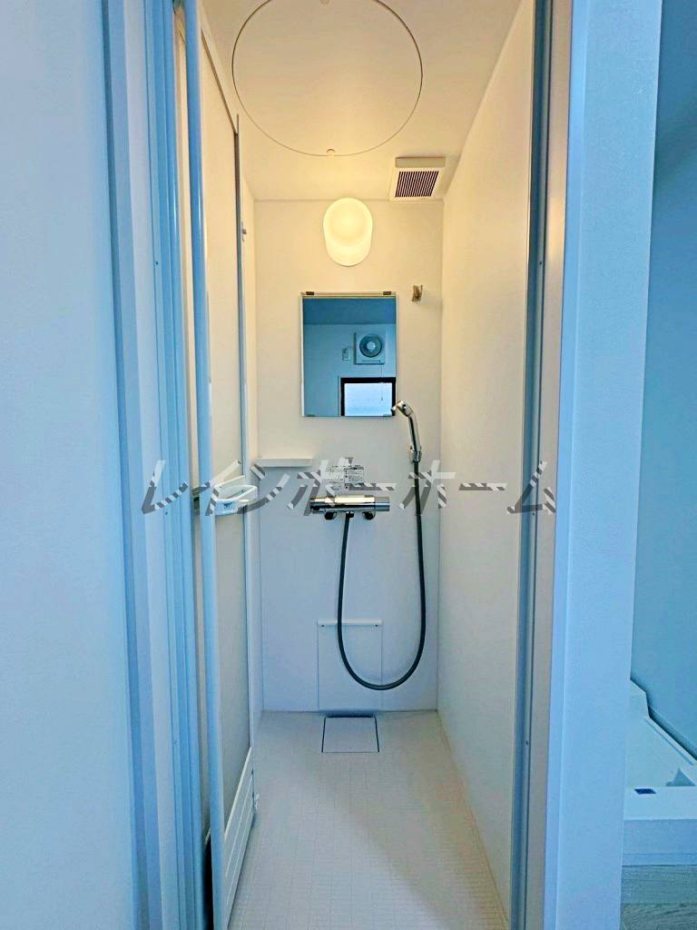 バス・シャワールーム　別部屋参考写真