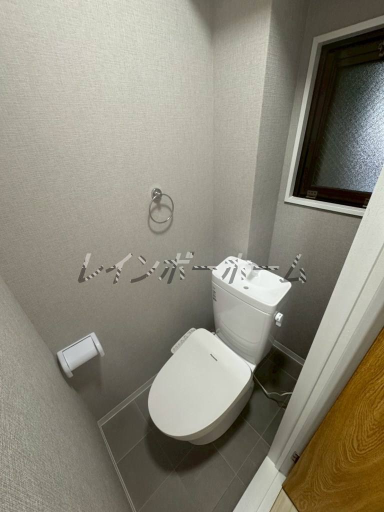 トイレ　トイレもきれいです