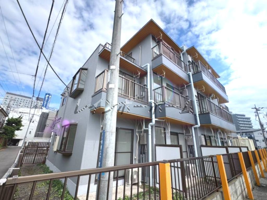 建物外観　外観は落ち着いています
