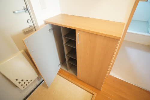 玄関　下駄箱