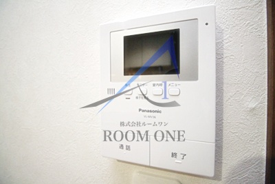 セキュリティ　モニター付きインターホンです。