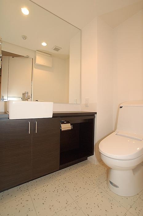 トイレ　トイレもきれいです