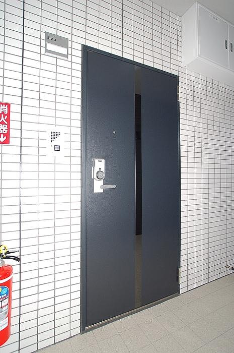 その他　玄関ドア