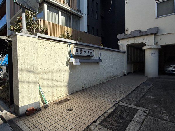 エントランス