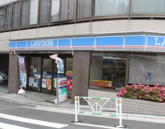 コンビニ　ローソン元代々木町店（コンビニ）まで380m