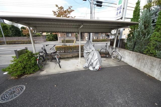 その他共有部分　☆駐輪場♪屋根付きです！☆