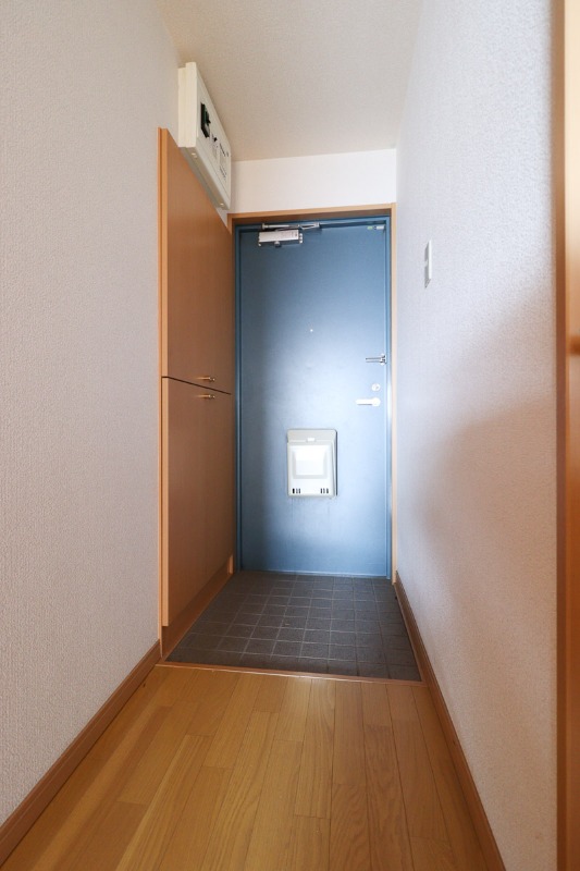 玄関　図面と現状に相違がある場合には現状を優先