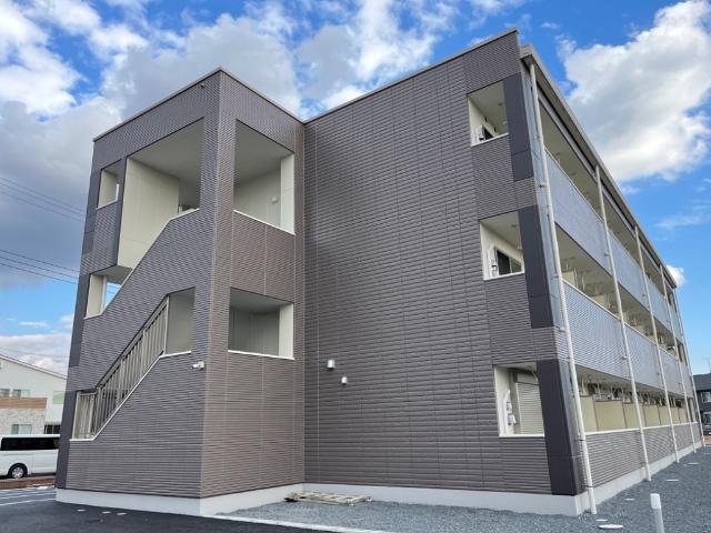 建物外観　外観写真（昼）