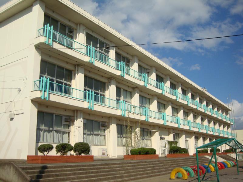 小学校　清水町立西小学校（小学校）まで1714m