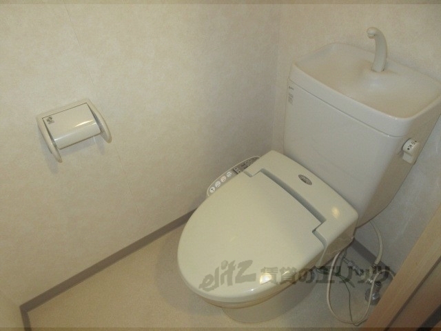 ルーエ辻久のトイレ写真