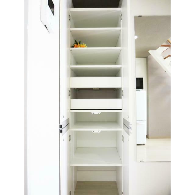 その他部屋・スペース　便利な収納棚