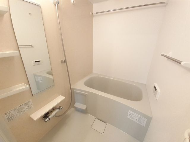 アリビオIIの風呂写真