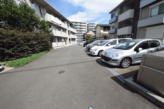 駐車場　★敷地内駐車場★