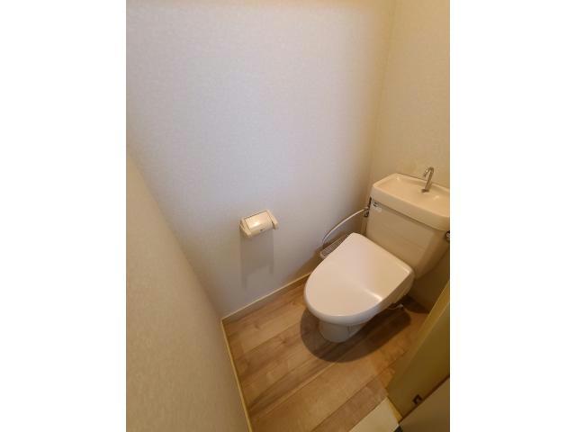 第5レジデンスのトイレ写真