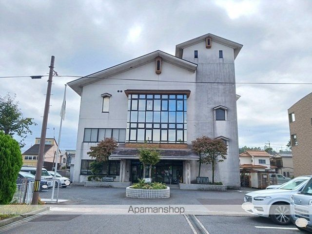 役所　石山市民センター（役所）まで900m