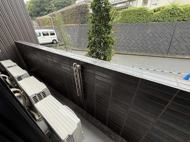 バルコニー　※別号室の写真です。