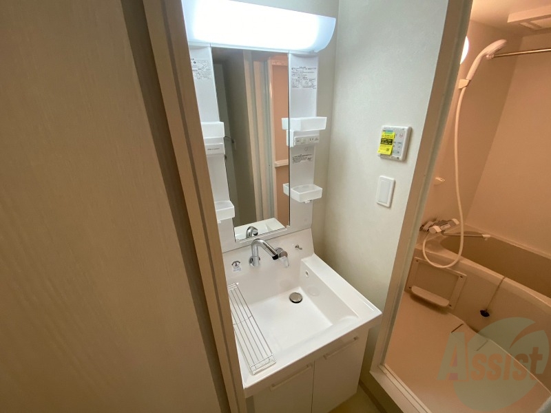 洗面設備　シャンプードレッサーで身支度もラクラクです！