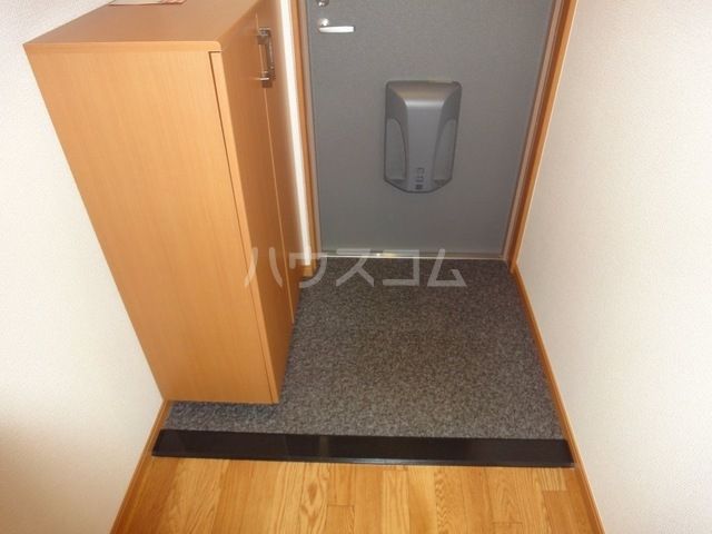 サンメゾン高畑の玄関写真