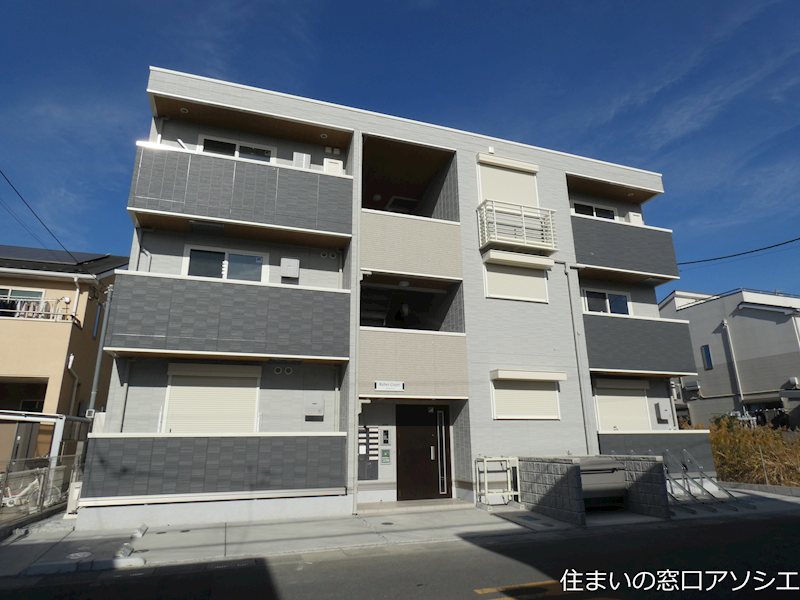 建物外観　ルベルコートのご紹介は住いの窓口アソシエにお任せ下さい。