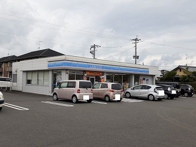 コンビニ　ローソン出水八幡宮前店（コンビニ）まで1500m
