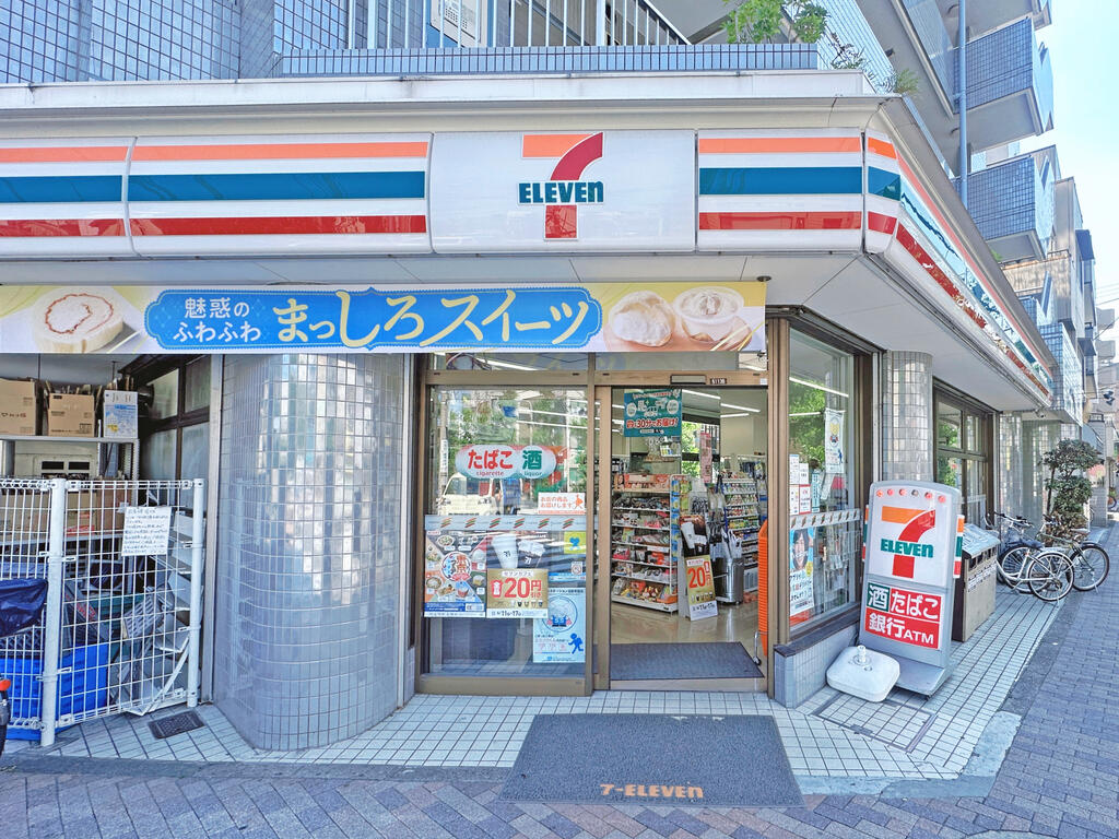 コンビニ　セブンイレブン世田谷1丁目店（コンビニ）まで209m