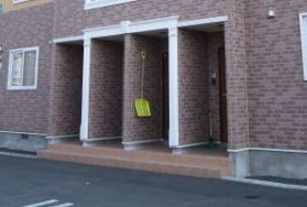 滝川市泉町2LDKアパートD棟の外観写真