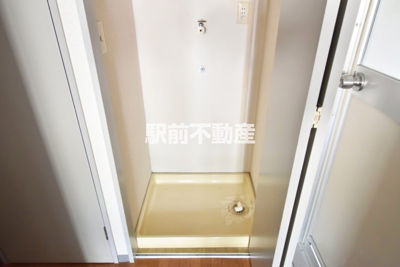 洗面設備　室内洗濯機置場