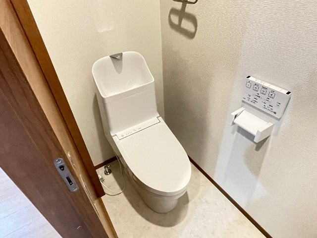【セレーノのトイレ】