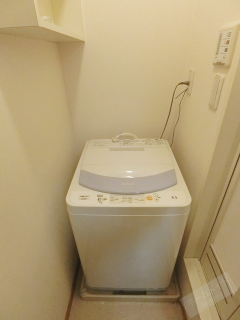 洗面設備　洗濯機