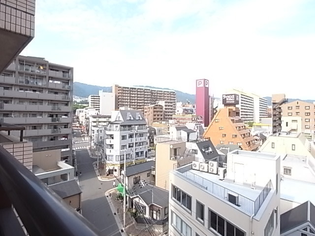 【神戸市灘区稗原町のマンションの眺望】