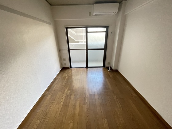 居室・リビング　※別部屋の写真です